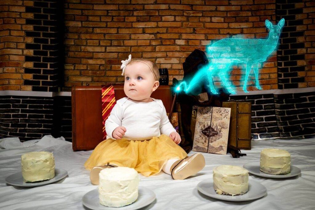 Harry Potter 3/4 Birthday Cake Smash 1 © Jennifer Mummert Photography