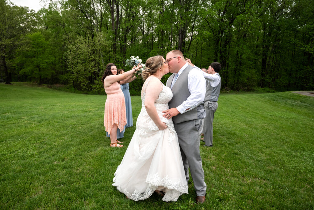 Courtney & Brad 3 - Wedding - Lazy Js Farm ©Jennifer Mummert Photography 2023